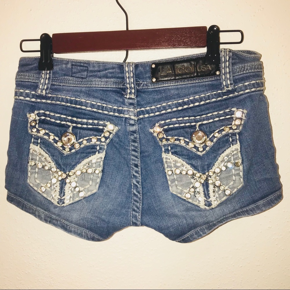 Jean shorts LA Idol